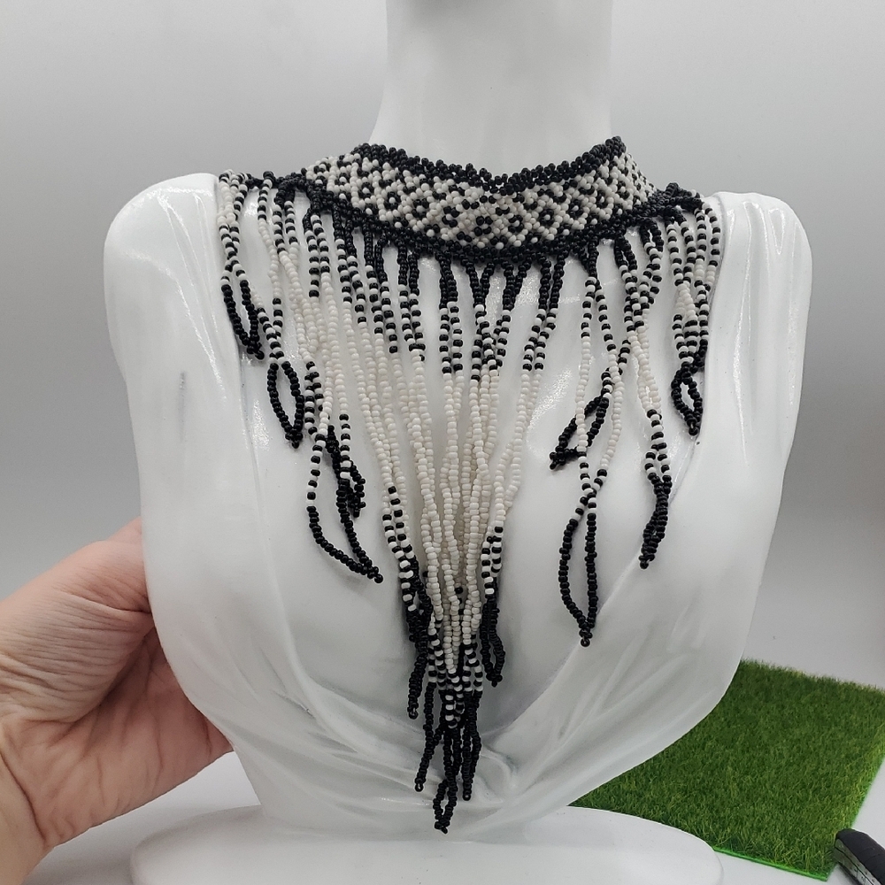 Native Seed Beaded Tassel Necklace 22 Inch N3631